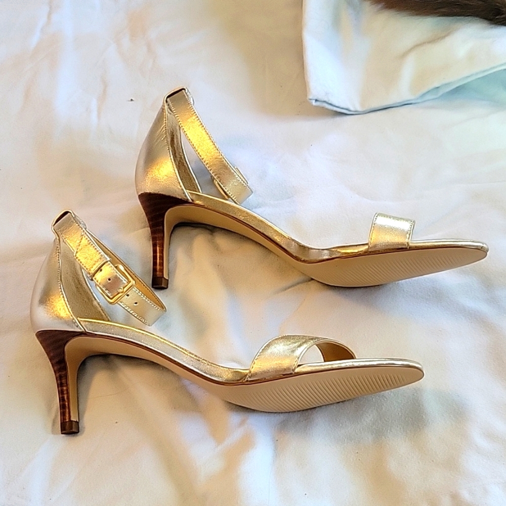Gold strappy 2 1/2" heeled sandal